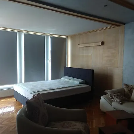 Ciglane Apartman *
